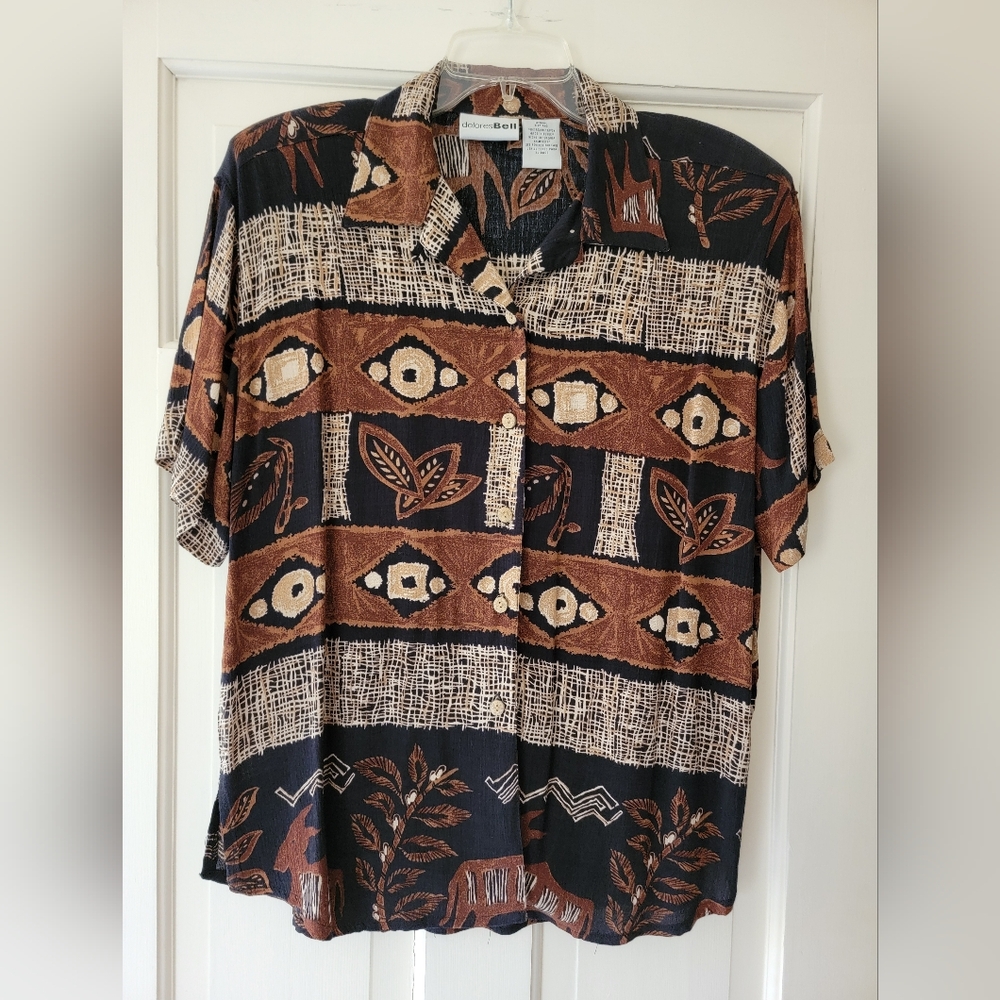 Delores Bell Size Medium Vintage Patterned Short Sleeve Shirt EUC
